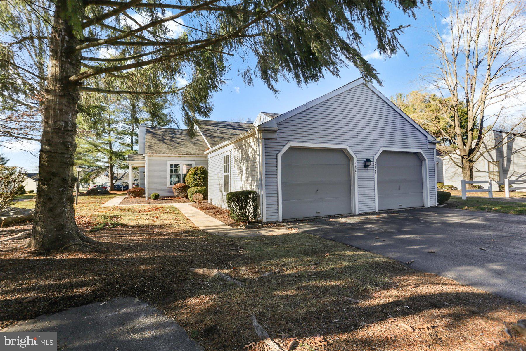 2127 Wexford Rd