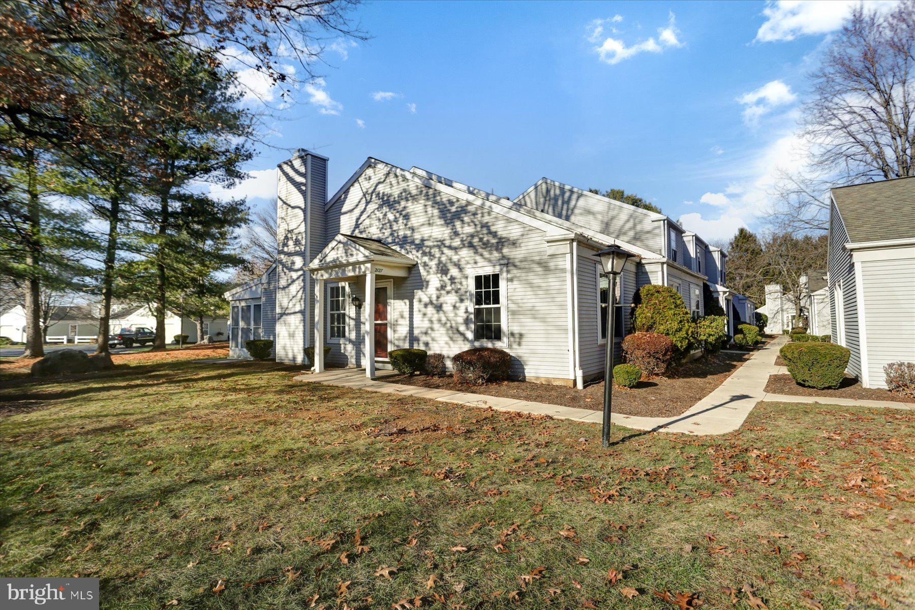 2127 Wexford Rd