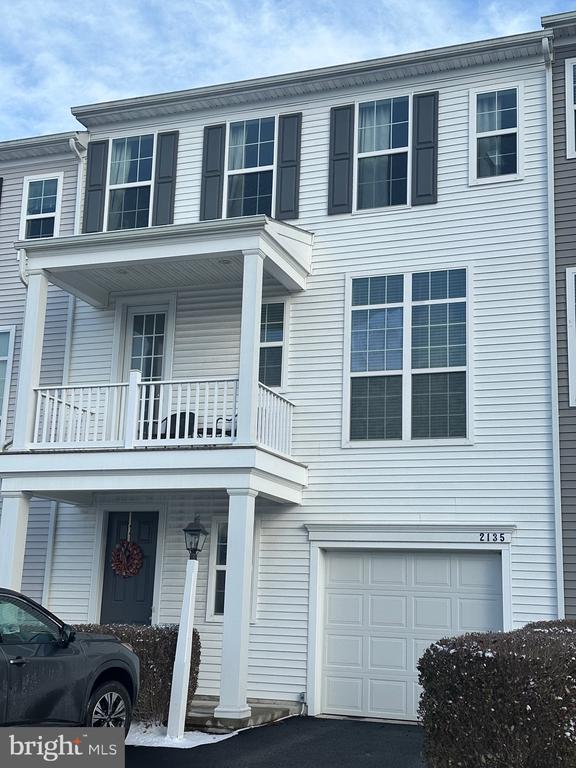 2135 Red Fox Dr