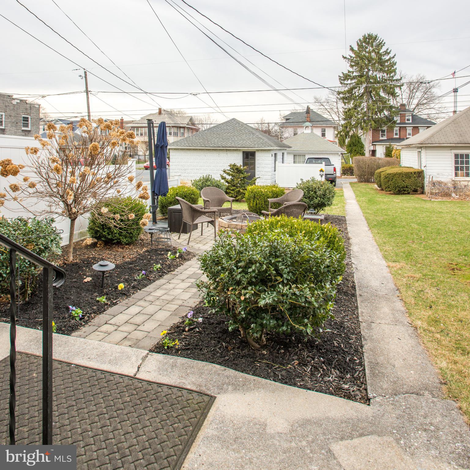 73 W Granada Ave
