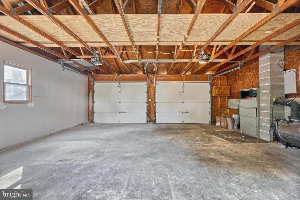 1635 Church Rd