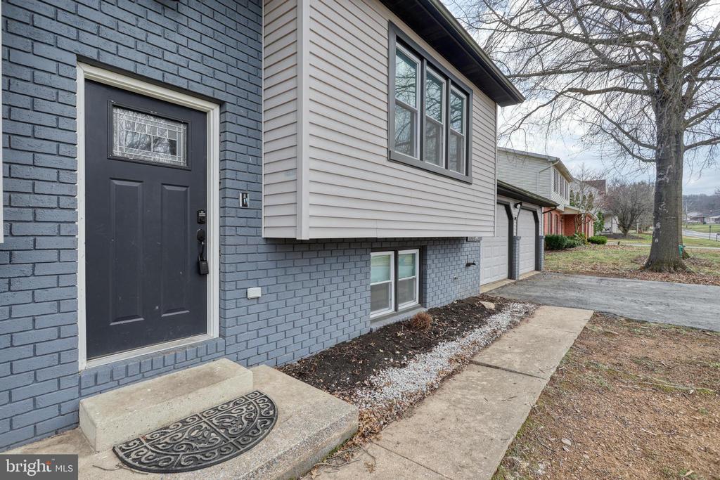 1635 Church Rd