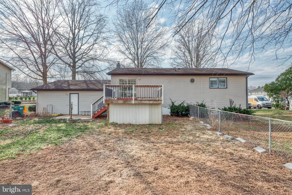 1635 Church Rd