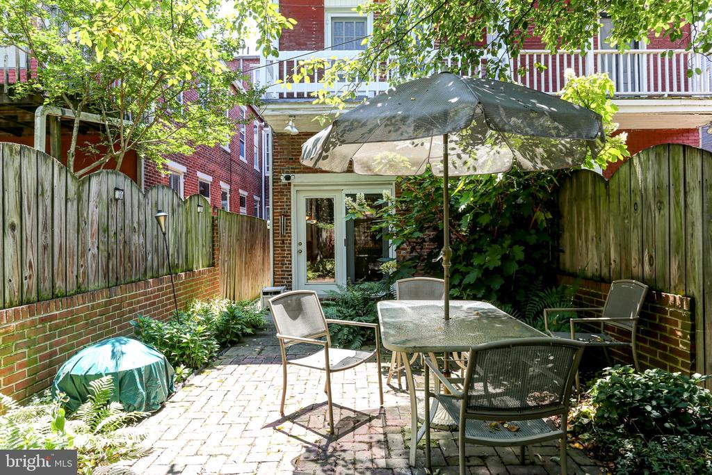 262 HERR STREET