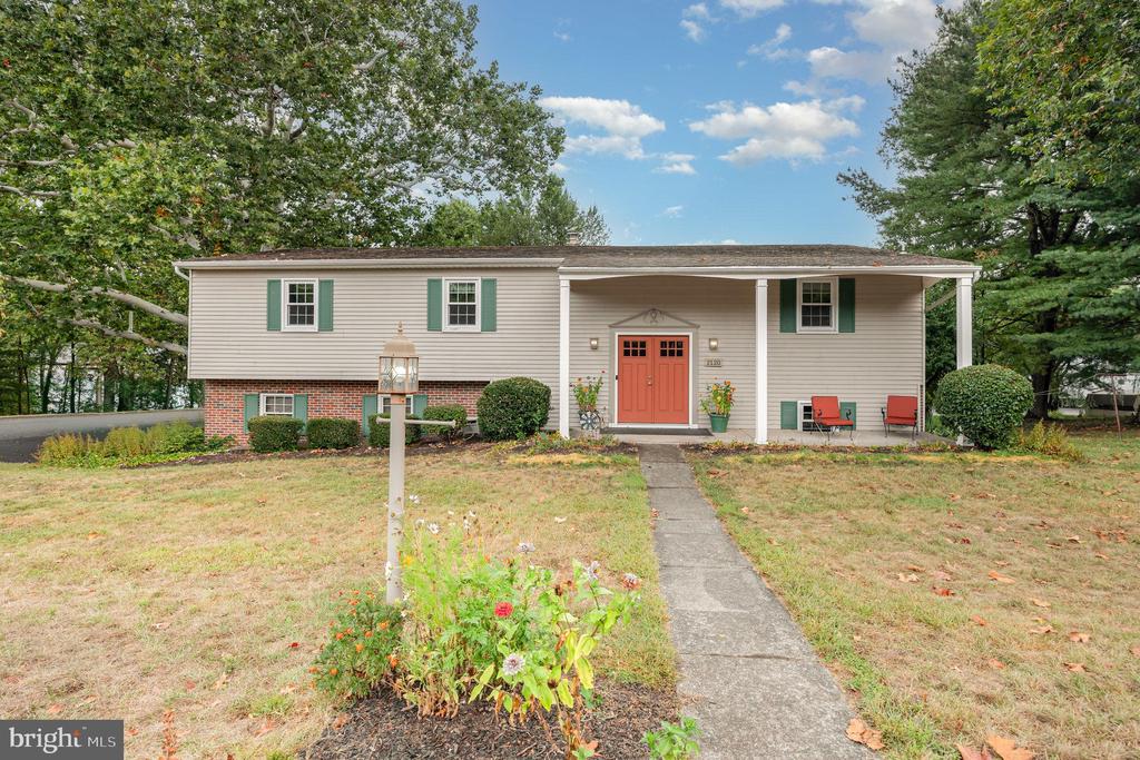 2120 SYCAMORE DRIVE