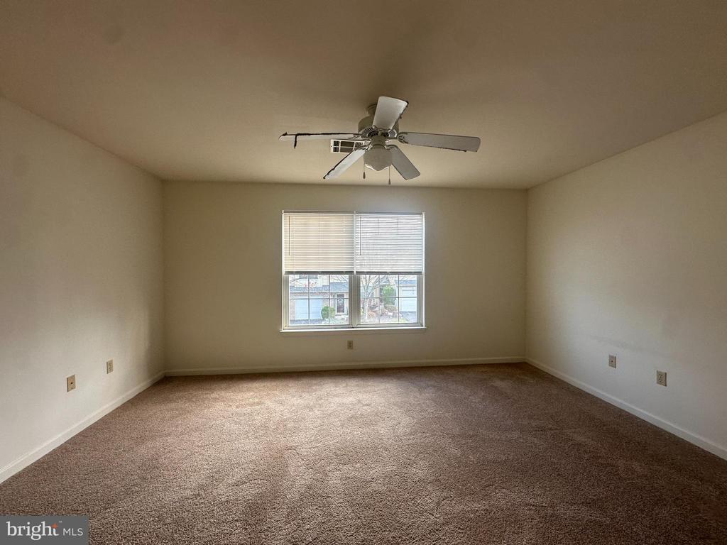 211 SPARROW ROAD