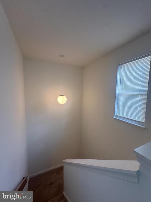 211 SPARROW ROAD