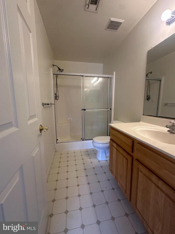 211 SPARROW ROAD