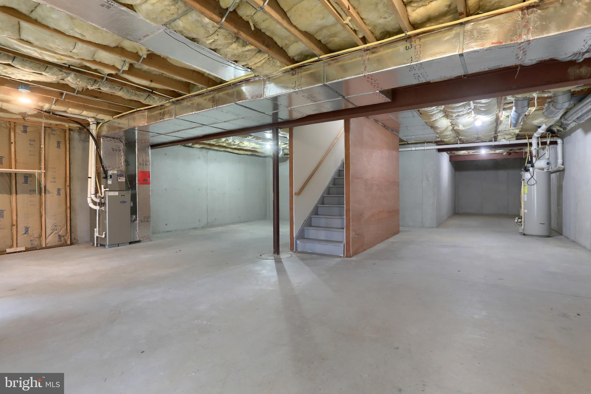 100 NEEDLEWOOD DRIVE