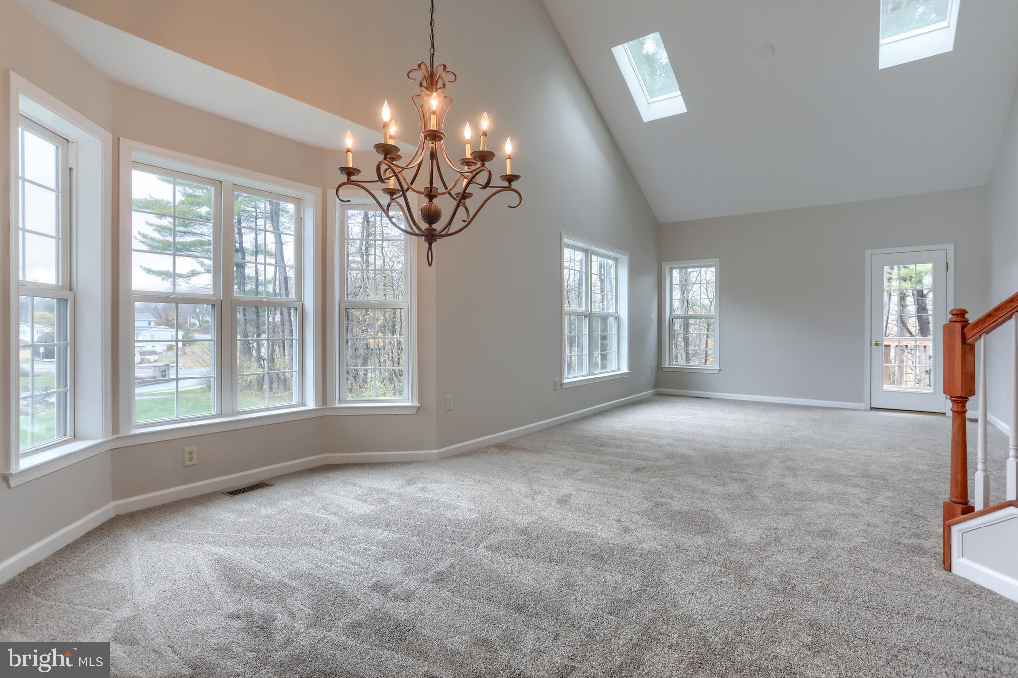 100 NEEDLEWOOD DRIVE