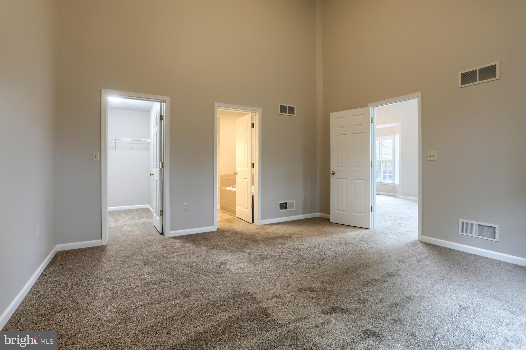 100 NEEDLEWOOD DRIVE