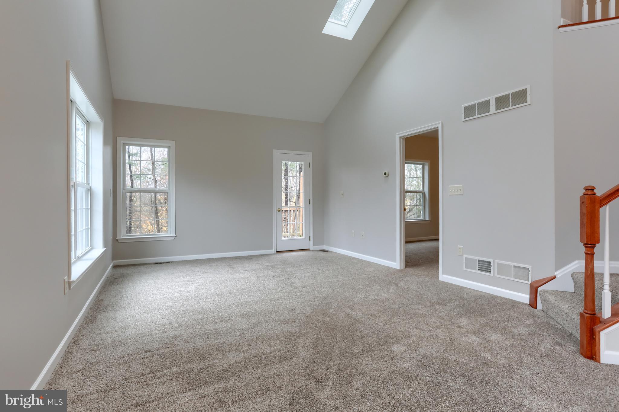 100 NEEDLEWOOD DRIVE