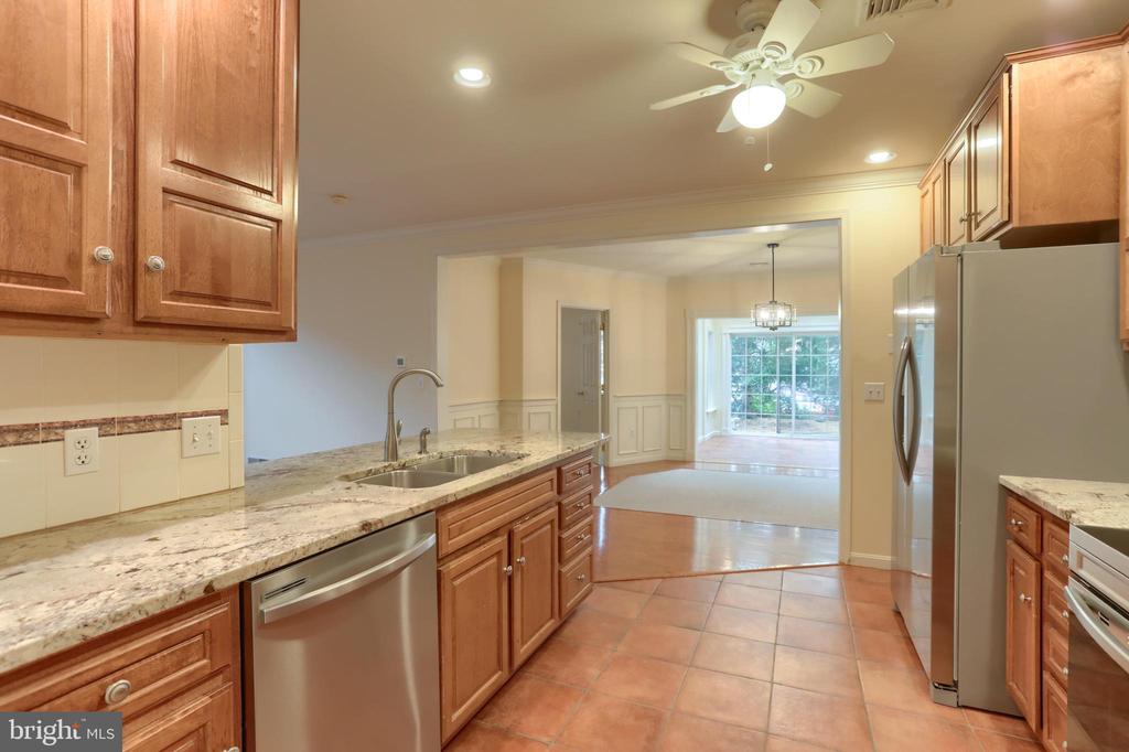 688 HEIDEN DRIVE