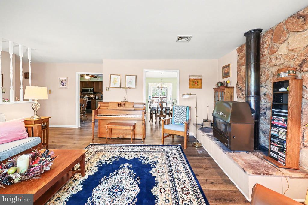 236 GRANDVIEW ROAD