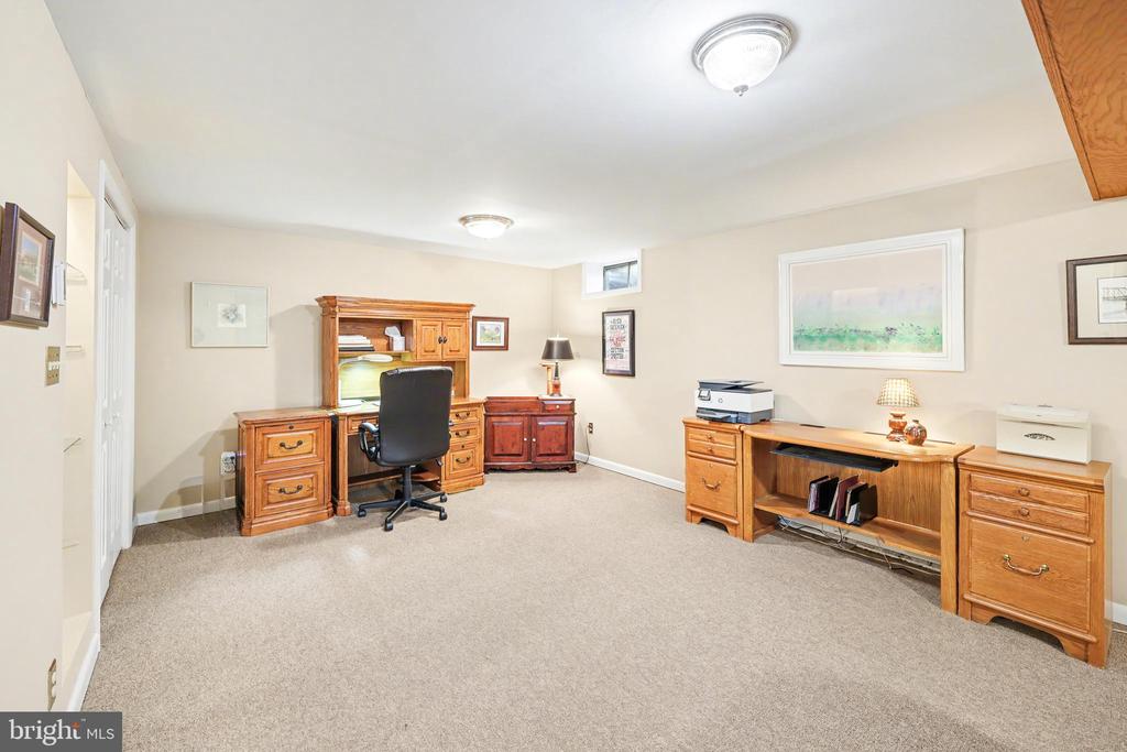 236 GRANDVIEW ROAD