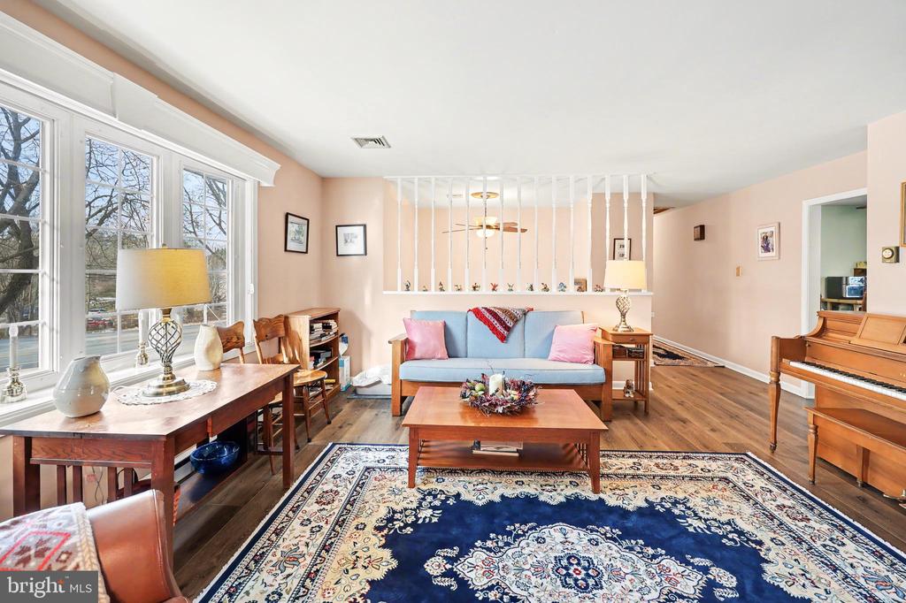 236 GRANDVIEW ROAD