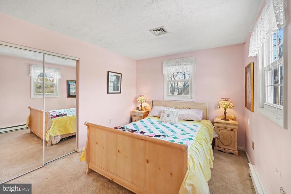 236 GRANDVIEW ROAD
