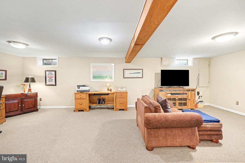 236 GRANDVIEW ROAD