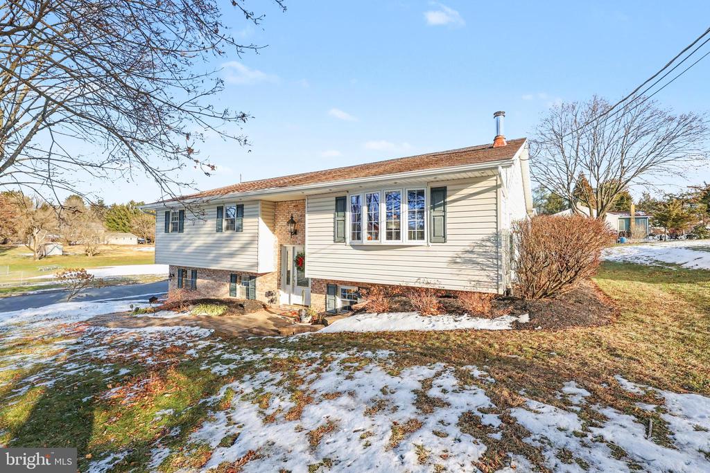 236 GRANDVIEW ROAD