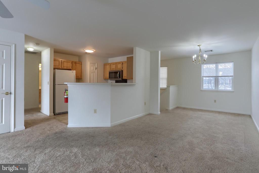 211 SPARROW ROAD