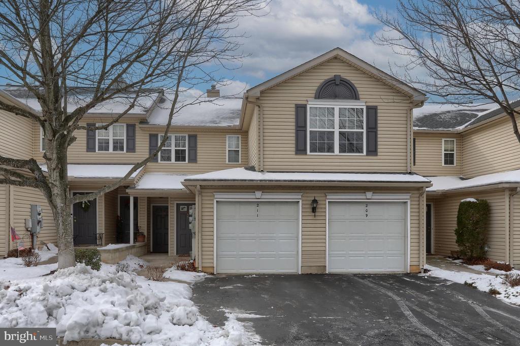 211 SPARROW ROAD