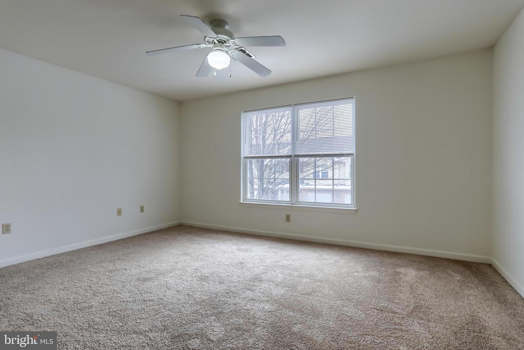 211 SPARROW ROAD