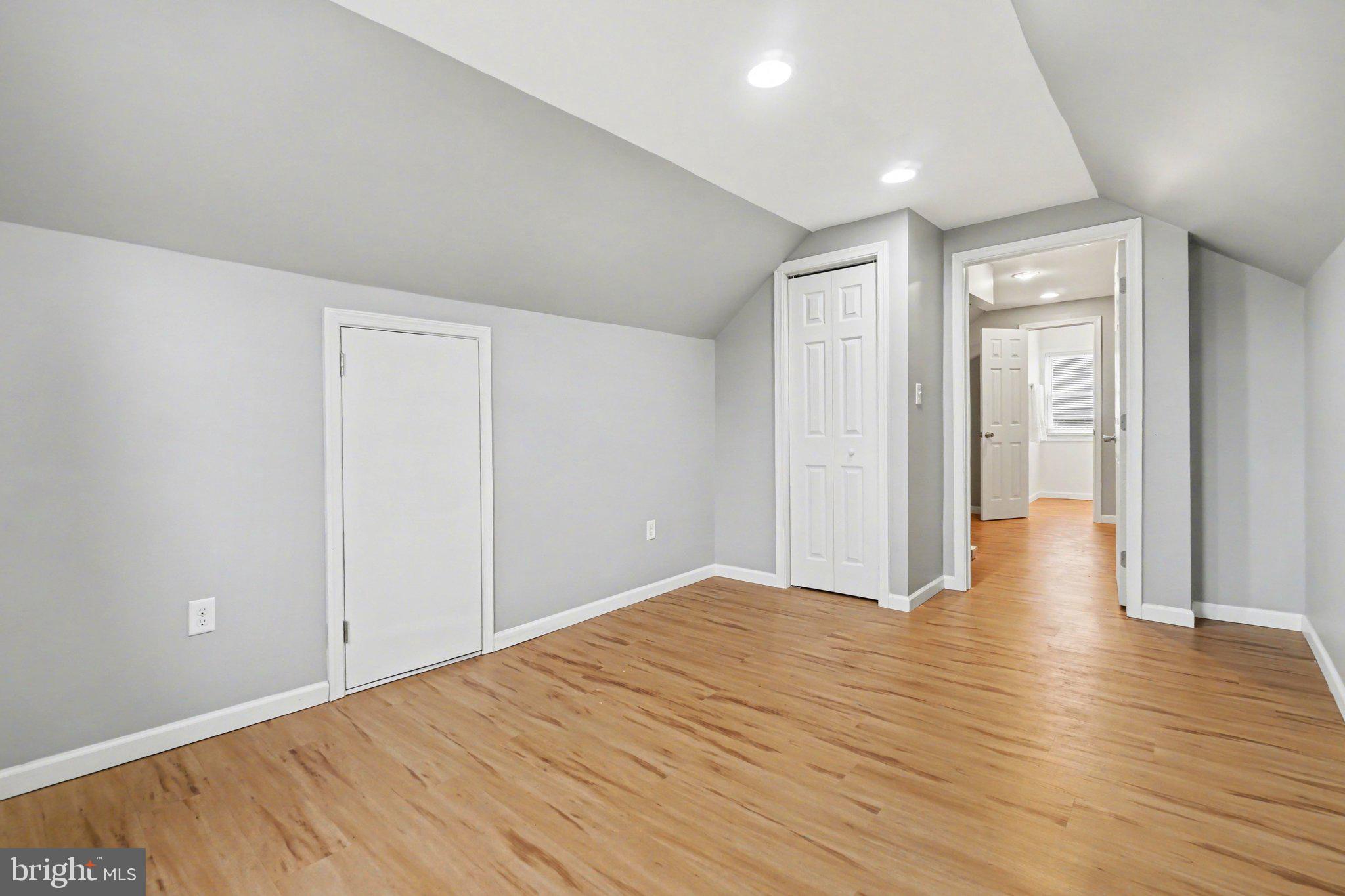315 E ROOSEVELT AVENUE