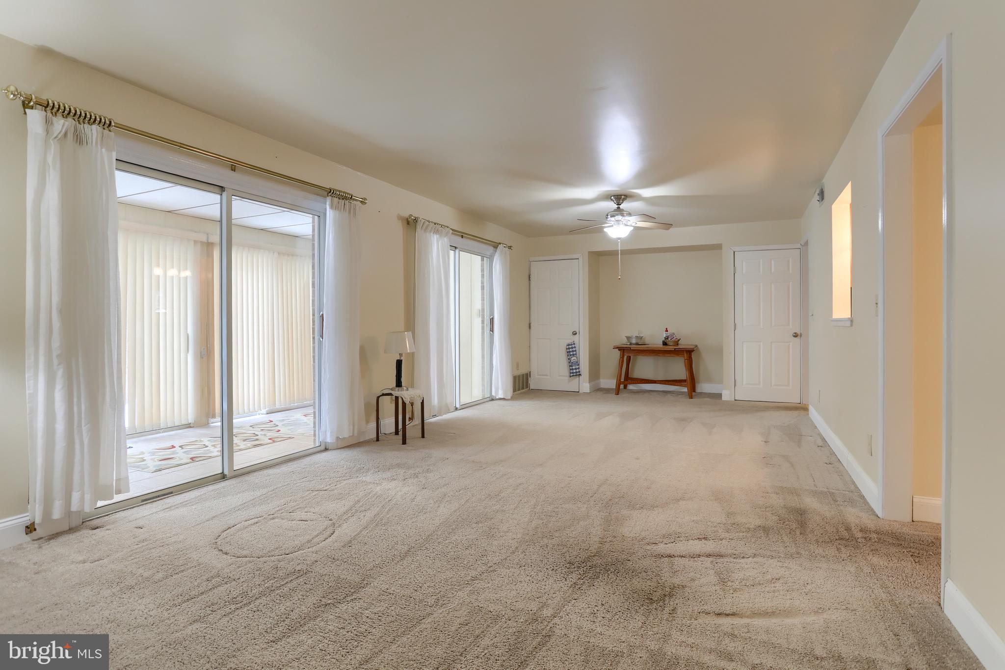 951 INNSBRUCK DRIVE A