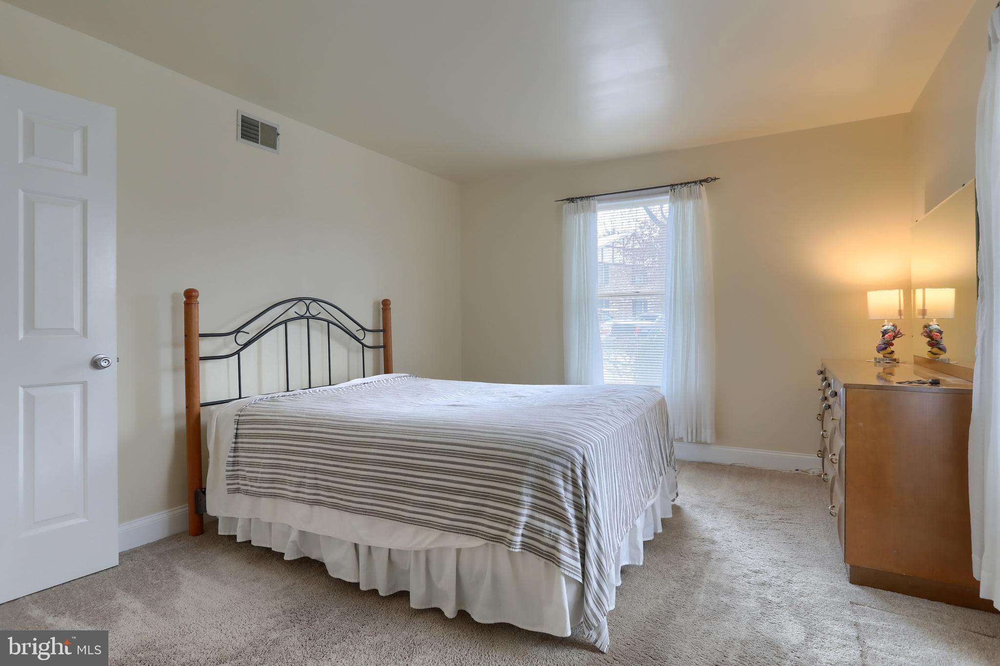 951 INNSBRUCK DRIVE A