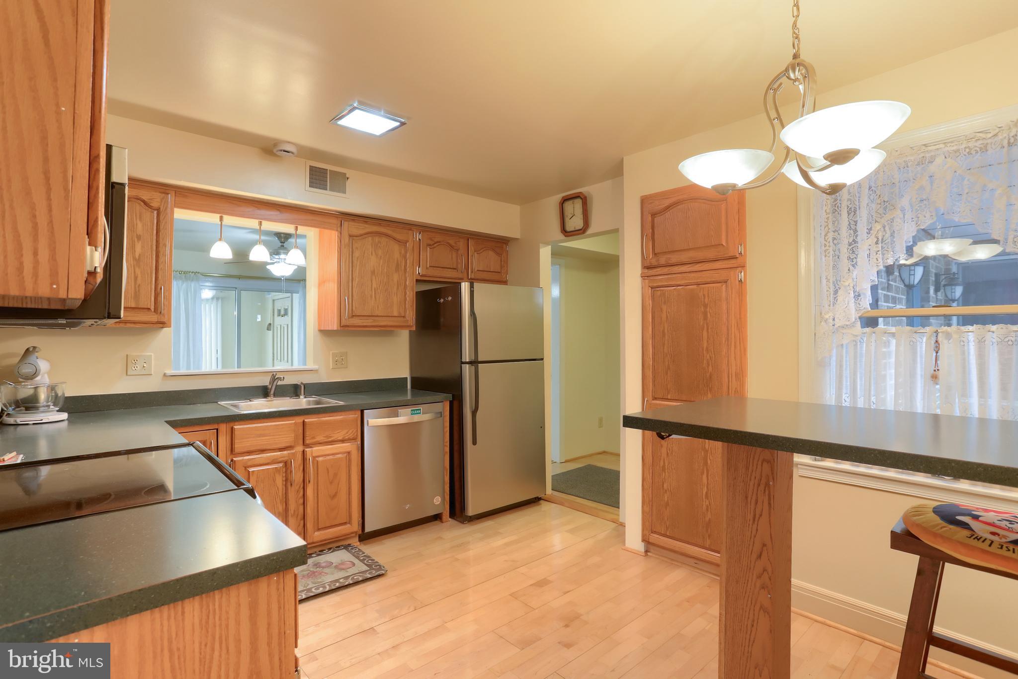 951 INNSBRUCK DRIVE A