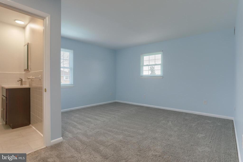 408 BERRYHILL ROAD