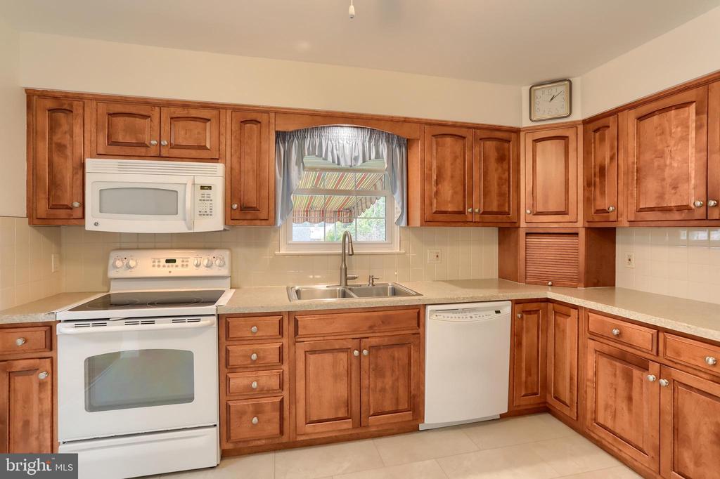 408 BERRYHILL ROAD