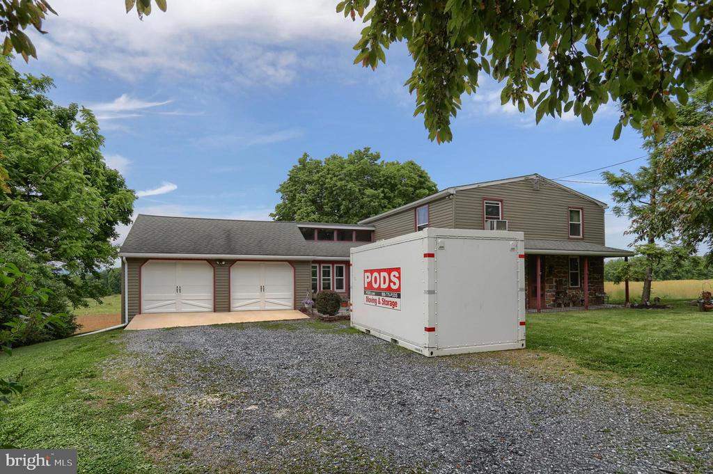 6767 SCHOOLHOUSE ROAD