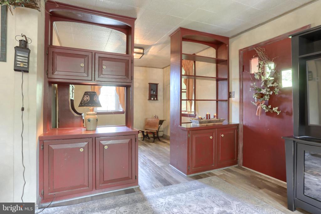 6767 SCHOOLHOUSE ROAD