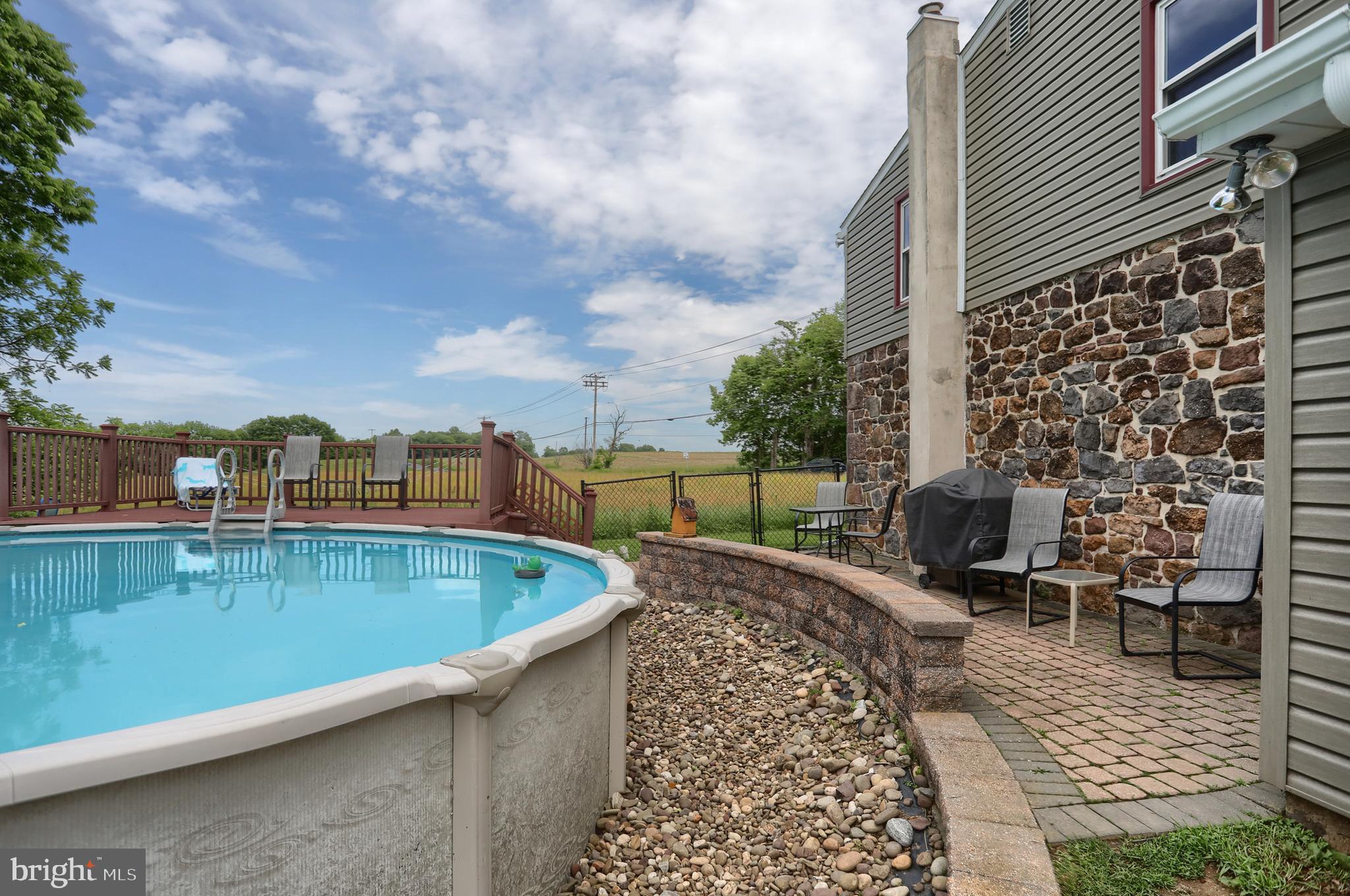 6767 SCHOOLHOUSE ROAD