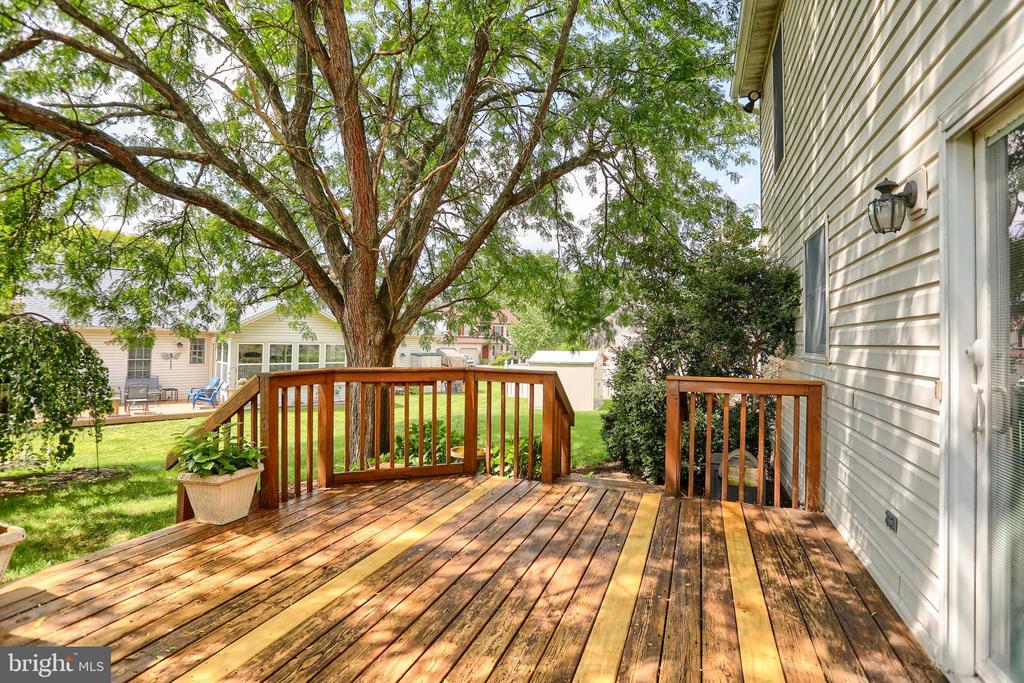 202 FOX GROVE PLACE