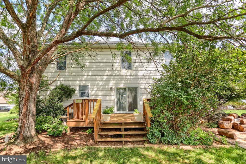 202 FOX GROVE PLACE