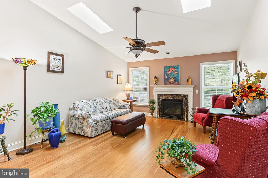 304 BAUMGARDNER DRIVE