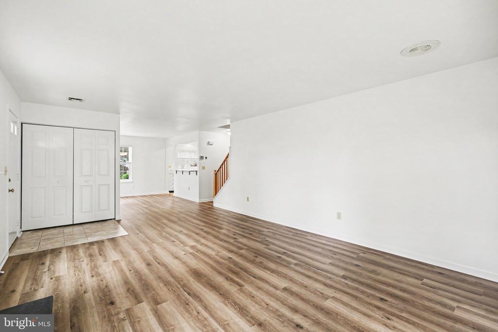 2152 WEXFORD ROAD