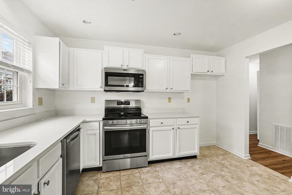 2152 WEXFORD ROAD