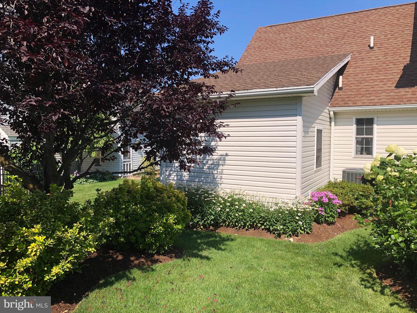 496 Farmhouse Ln