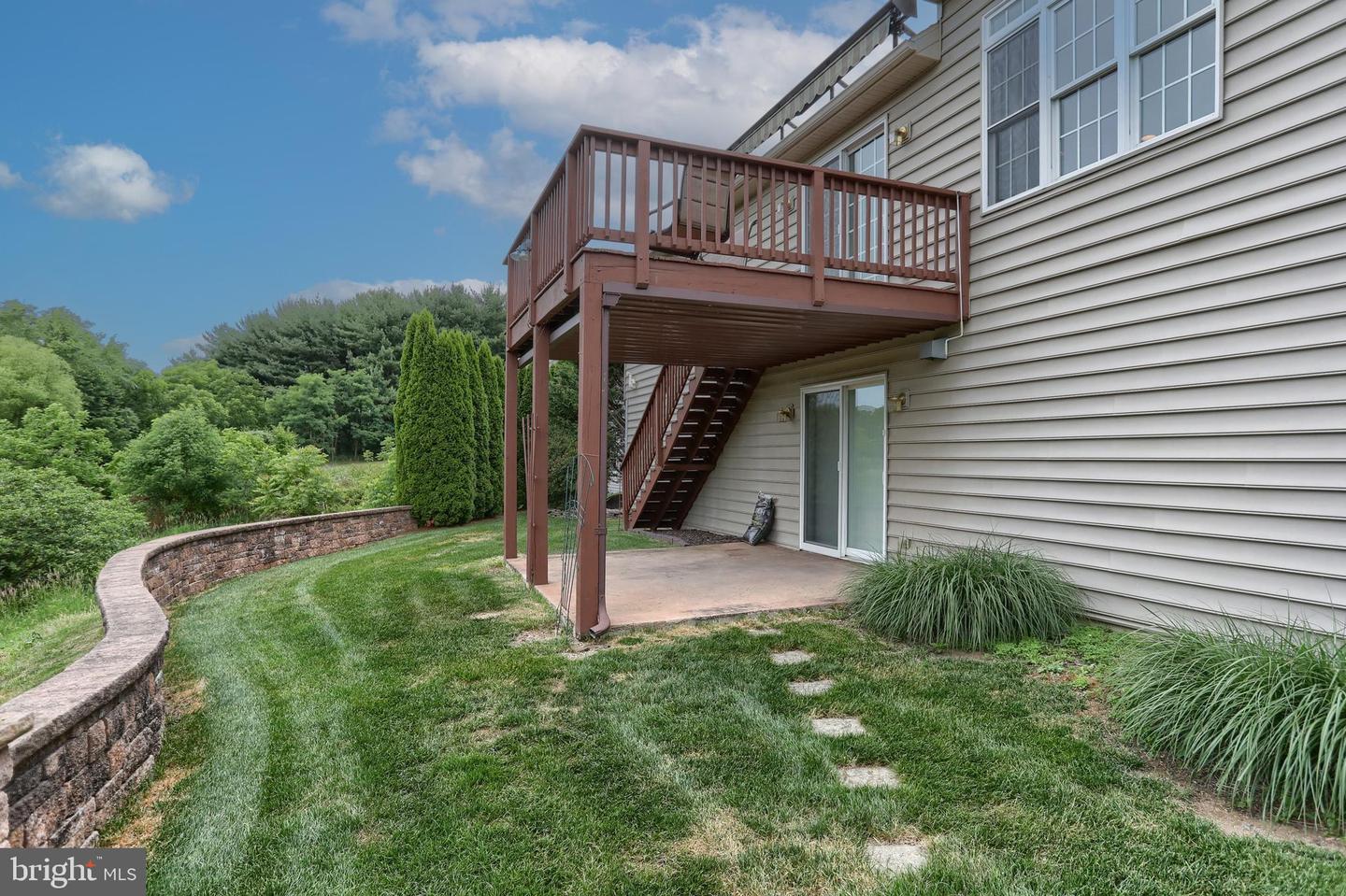 855 Water Edge Court