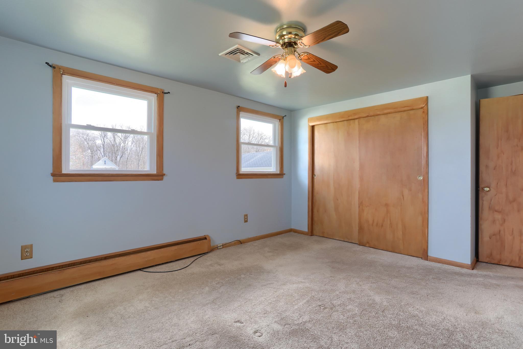 384 Eisenhower Rd
