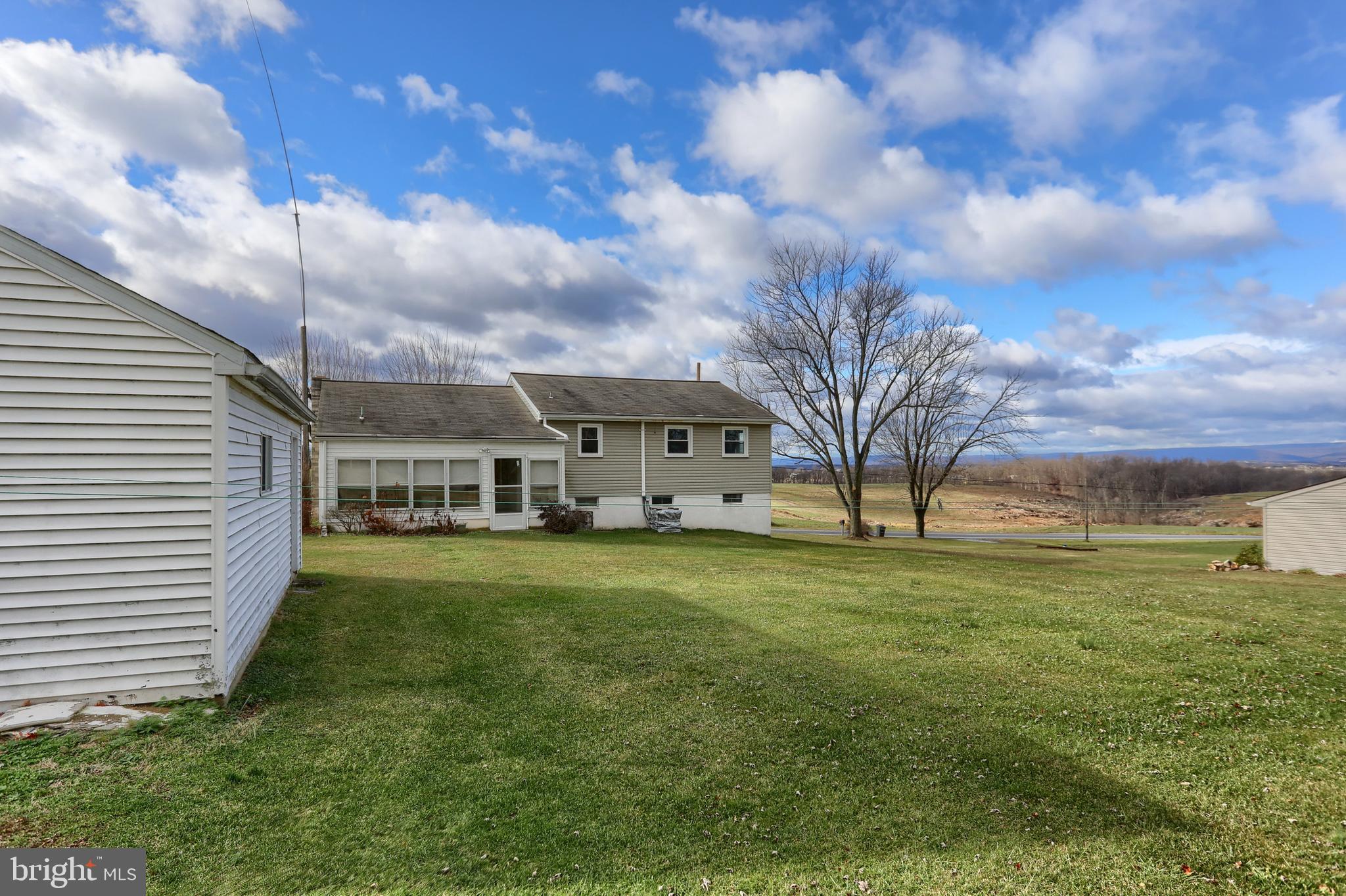 384 Eisenhower Rd