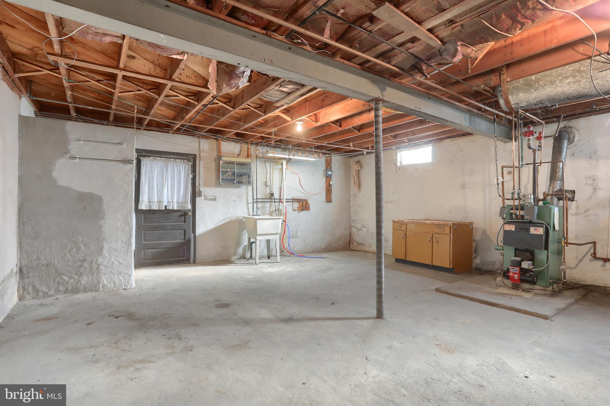 384 Eisenhower Rd