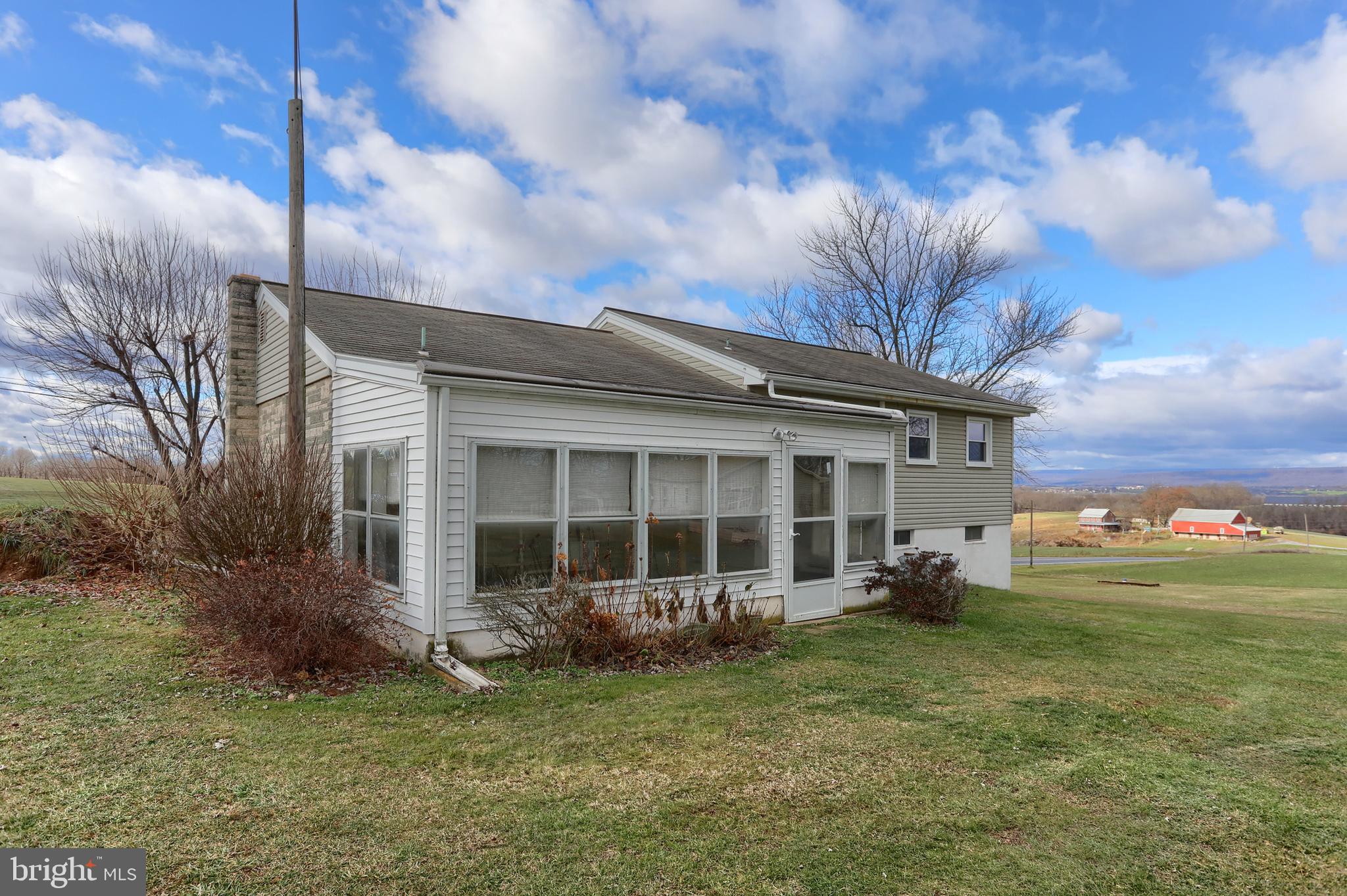 384 Eisenhower Rd