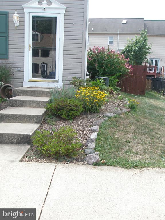 181 Furnace Ct