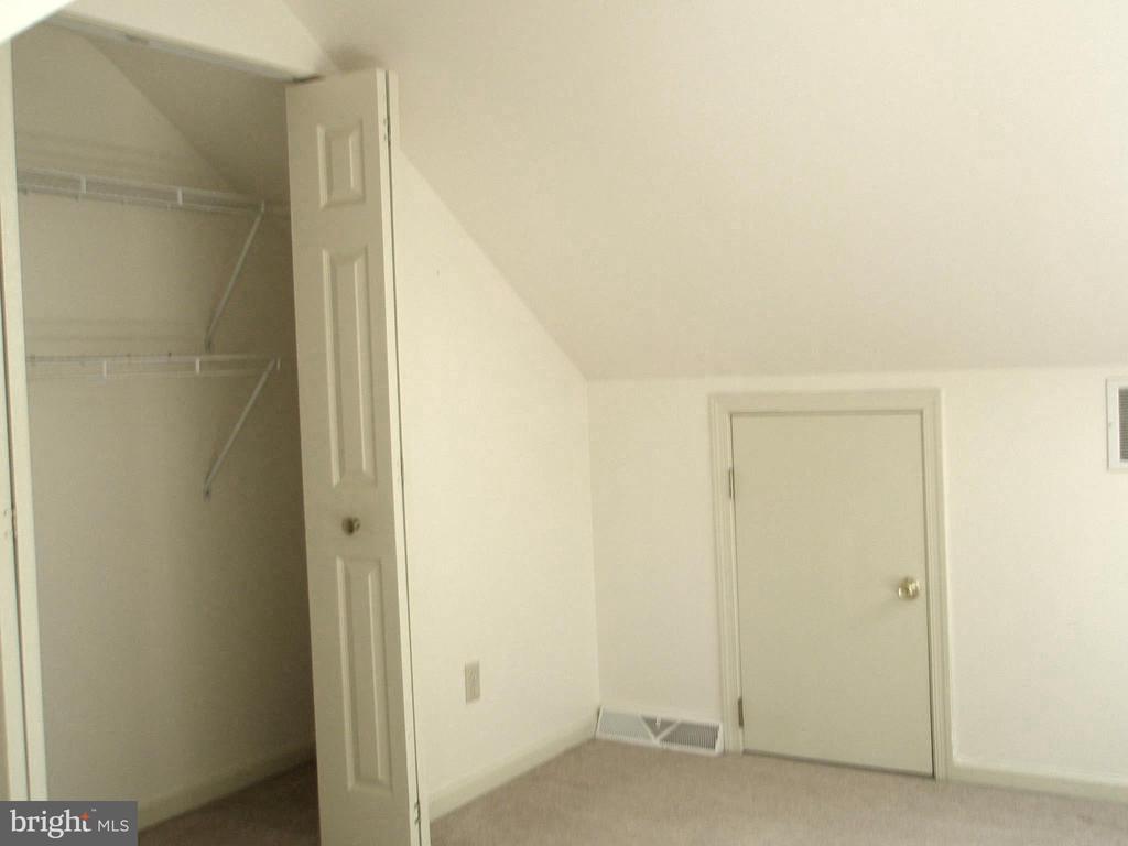 181 Furnace Ct