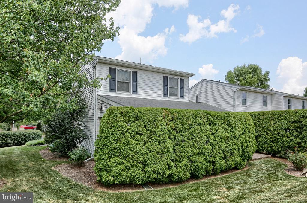 92 Forest Cir
