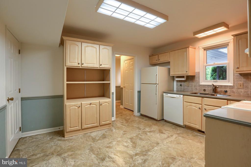 92 Forest Cir